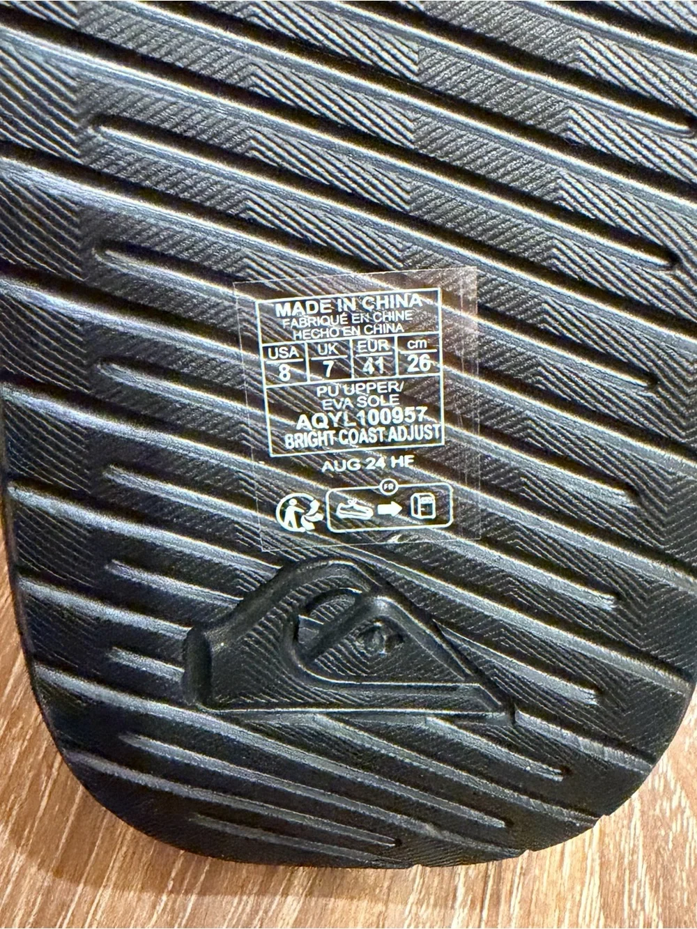NWT Quiksilver Men’s Black Slide Sandals Size 8 🩴